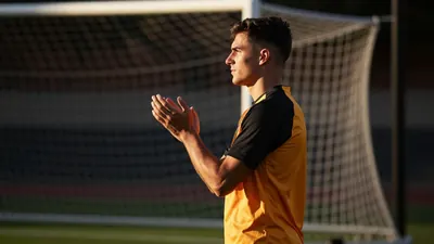 KV Mechelen will be without injured summer signing Adeshina Ayodele for eight months and Kiki Vanrafelghem for ten weeks...
