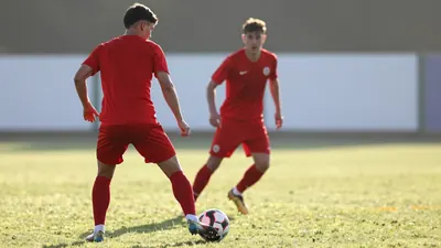 KV Mechelen verloor zaterdag een oefenwedstrijd tegen het Italiaanse AC Milan, een duel dat diende als voorbereiding op...